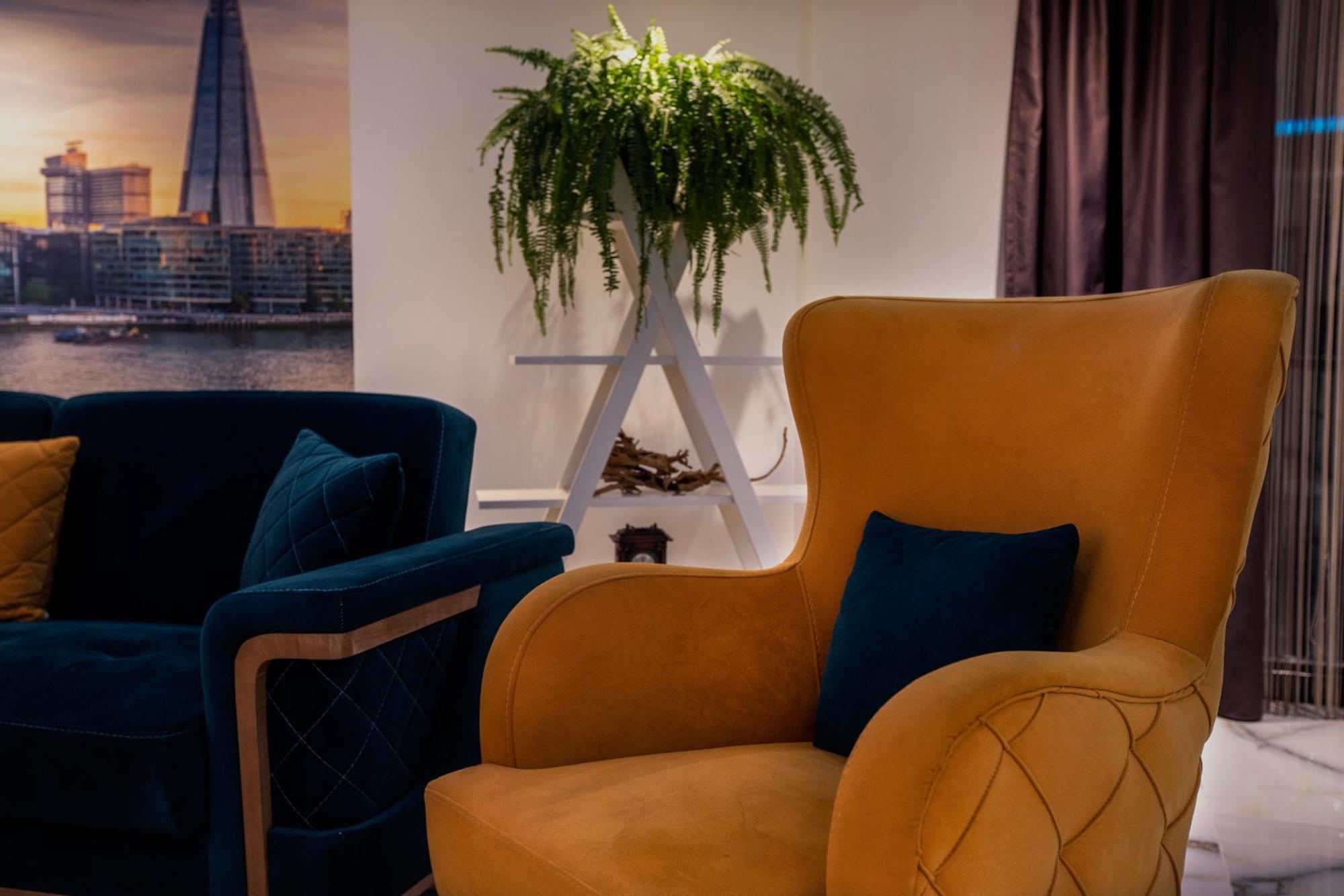 Bentley Apartments Prishtine Bagian luar foto