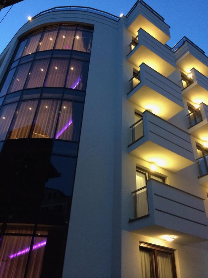 Bentley Apartments Prishtine Bagian luar foto